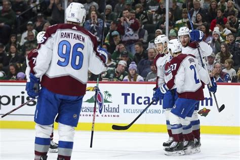 MacDermid’s goal lifts Avalanche over Wild 3-2